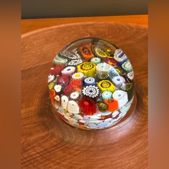 Vintage Murano Italy Millefiori Close MCM Paperweight 3” - Picture 12 of 13